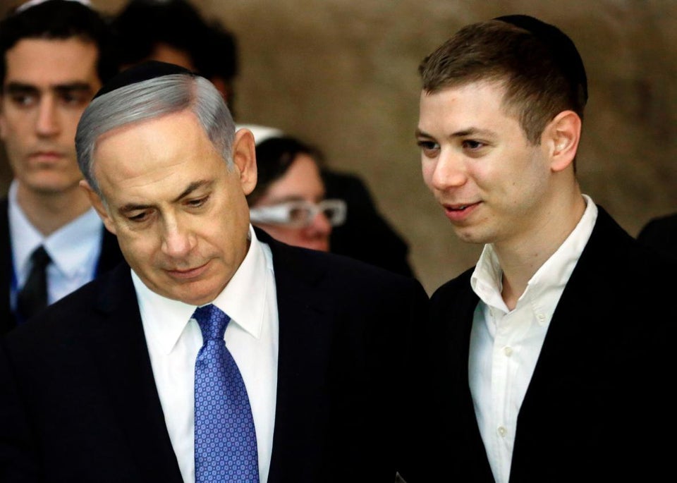 Yair Netanyahu, son of Israeli prime minister, posts anti-Semitic meme