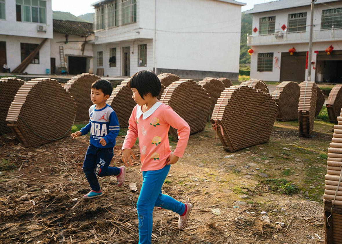 WHY THE CHINESE ARE CRAZY FOR FIREWORKS, Welum