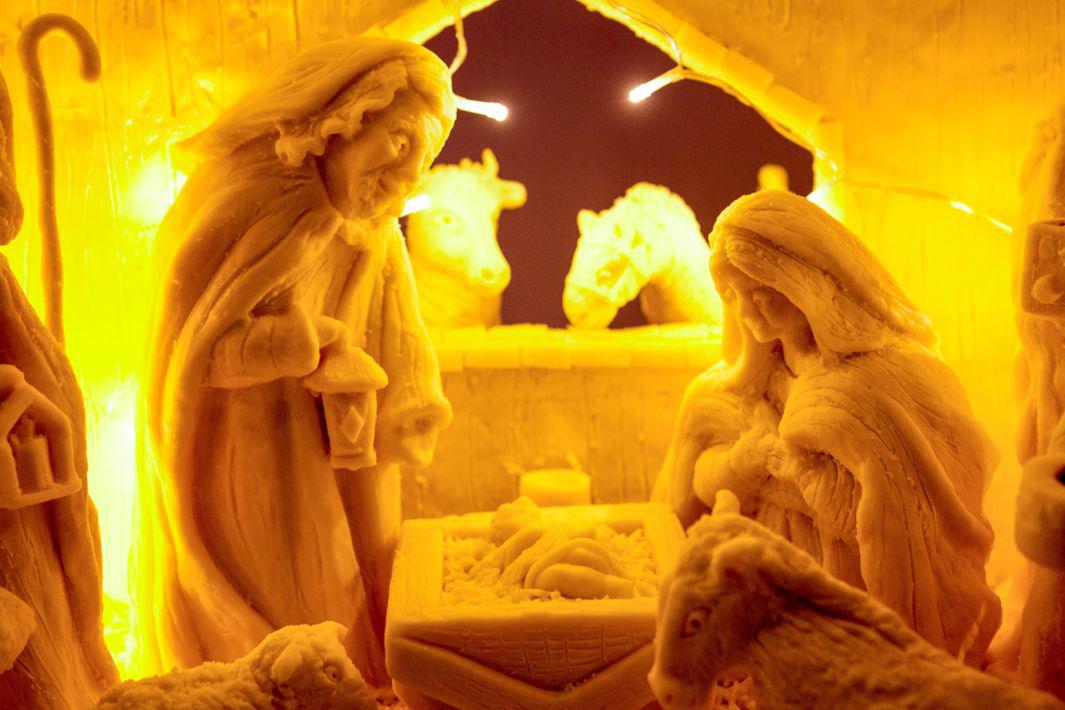 The world's cheesiest Nativity scene is made from 88 pounds of fine English  cheddar.