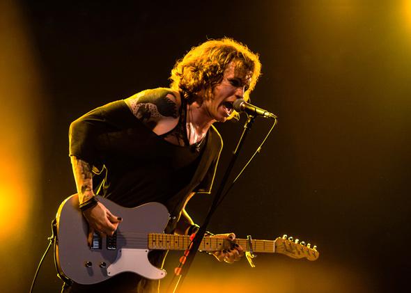 Against Me! Singer Tom Gabel Makes Live Debut as Laura Jane Grace