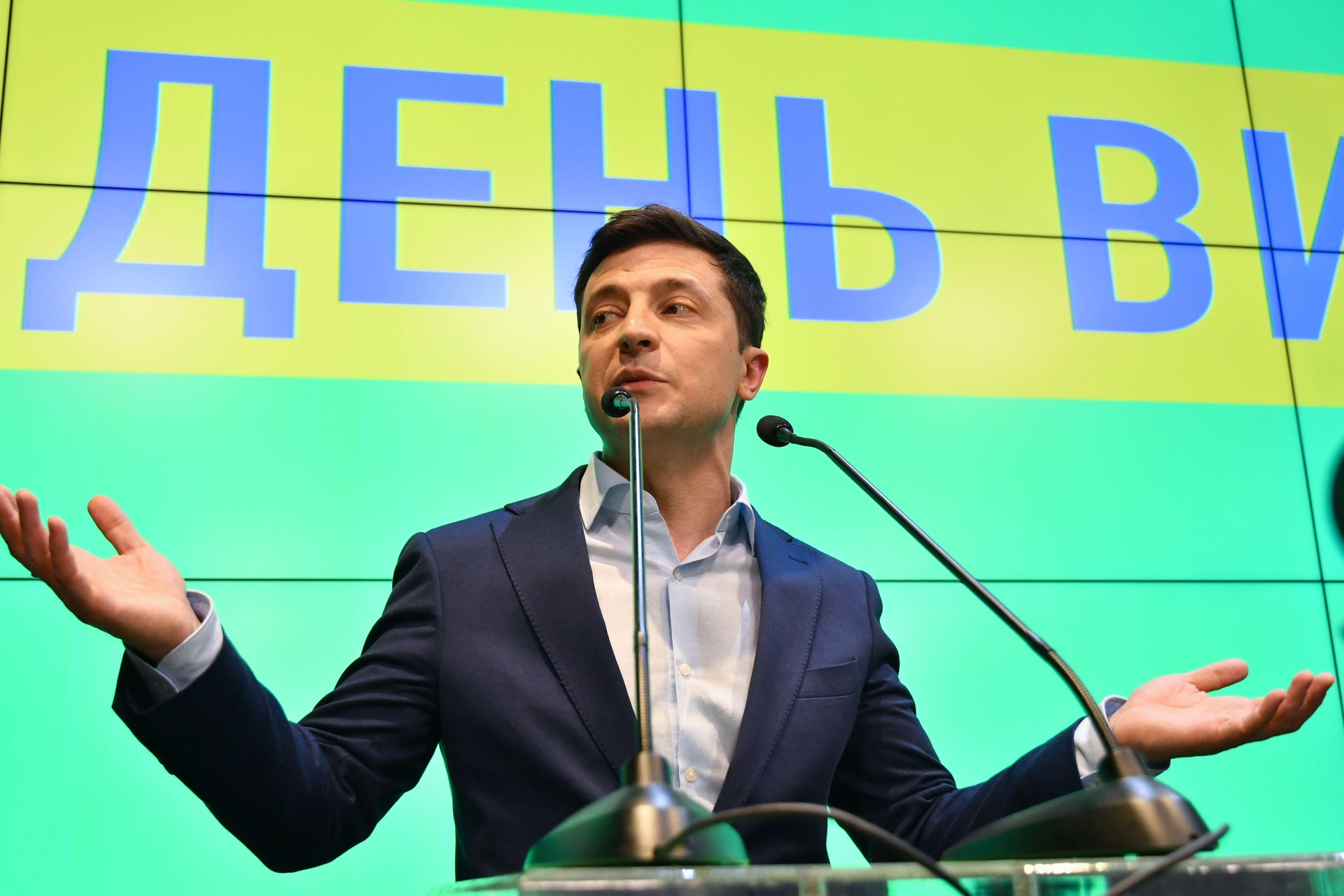 Volodymyr Zelensky: Comedian known for playing president on TV easily