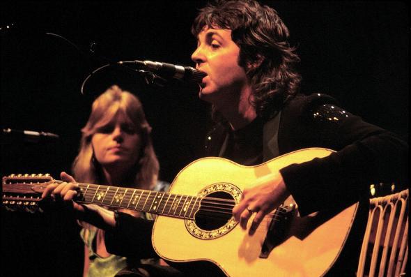 Paul McCartney and Linda McCartney in 1976