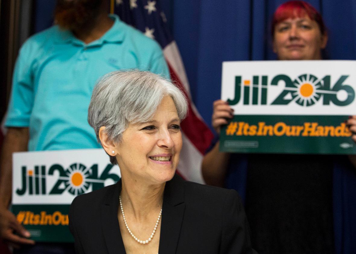 Jill Stein smiles before announcing that she will seek the Green Party's presidential nomination, at the National Press Club, June 23, 2015 in Washington, DC. 