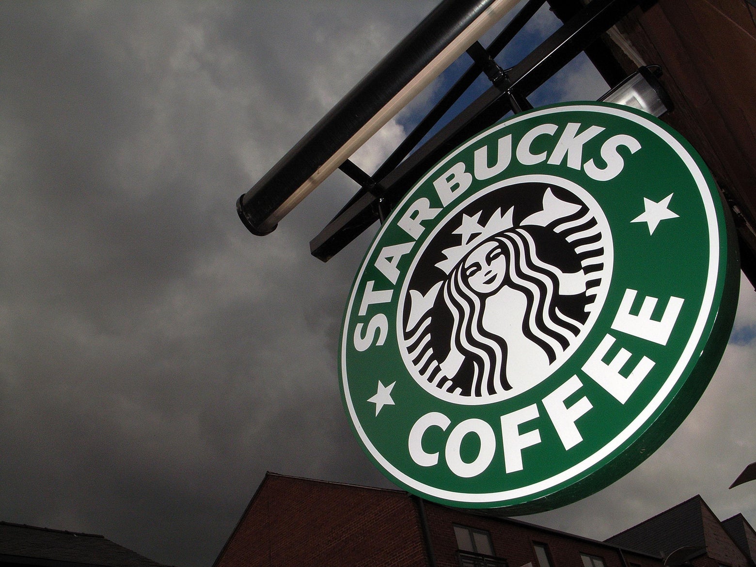 Starbucks Q3 earnings Rising coffee prices spook investors.