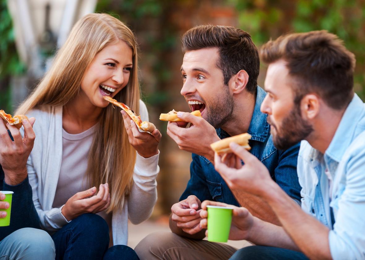 Men Eat Nearly Twice As Much Pizza When Theyre Eating With Women