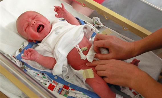 preemie crying