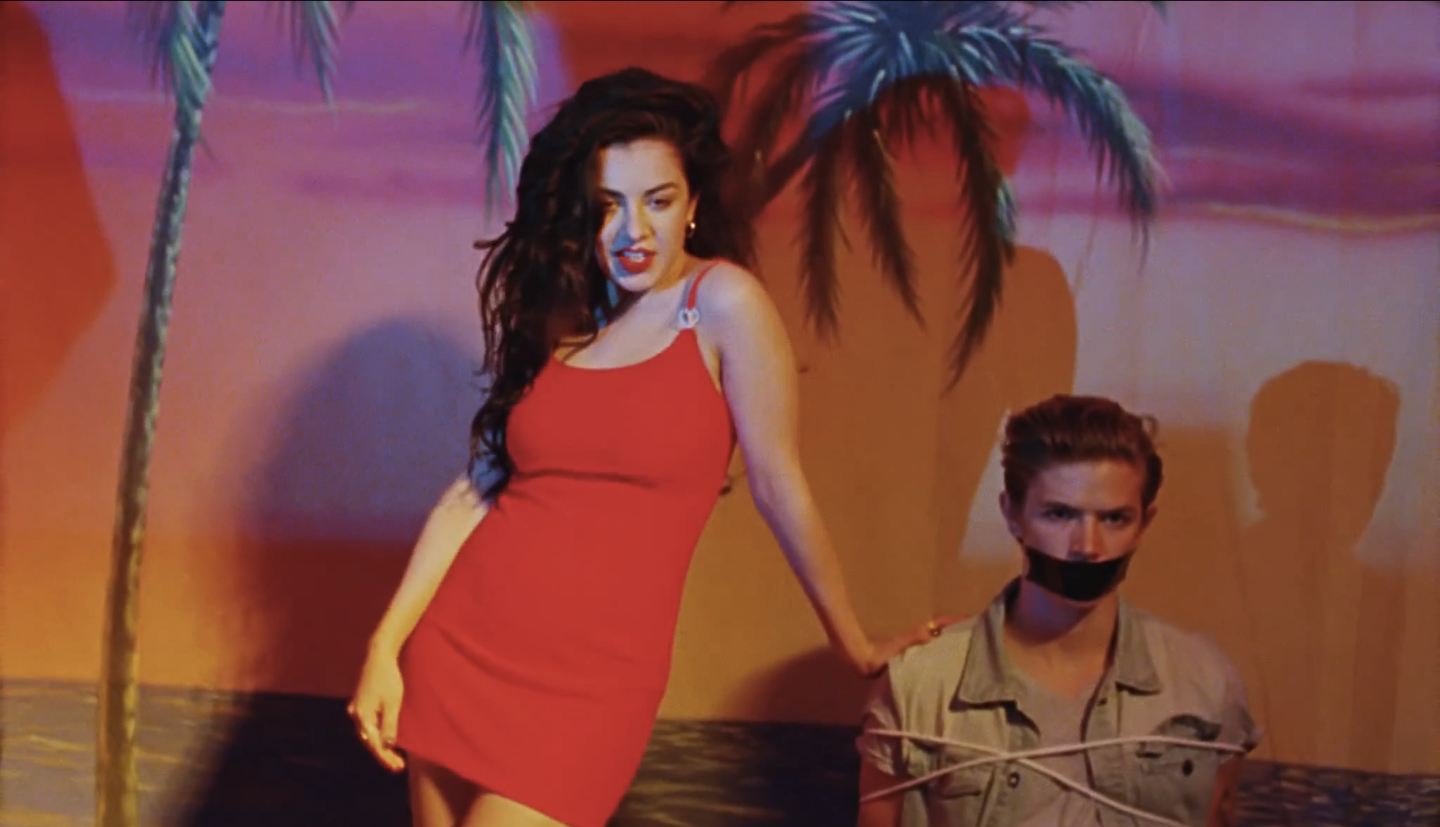 Charli XCX “Breaking Up” video Watch the singer kiss her ex goodbye