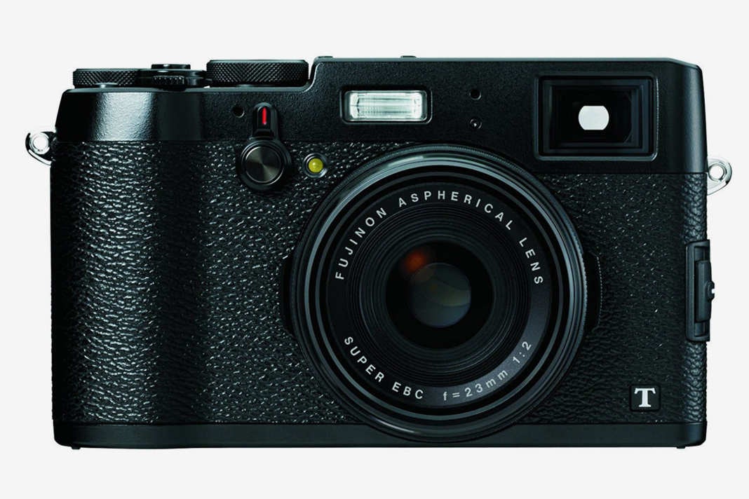 Fujifilm X100T camera.