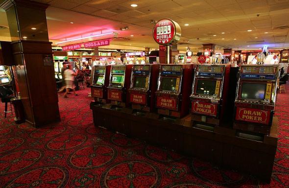 Stephen Paddock probably lost about $404,933 gambling In 2015 - The Nevada  Independent